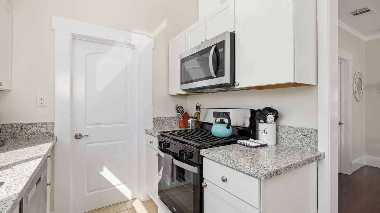 Photo of Kitchen in Raisin