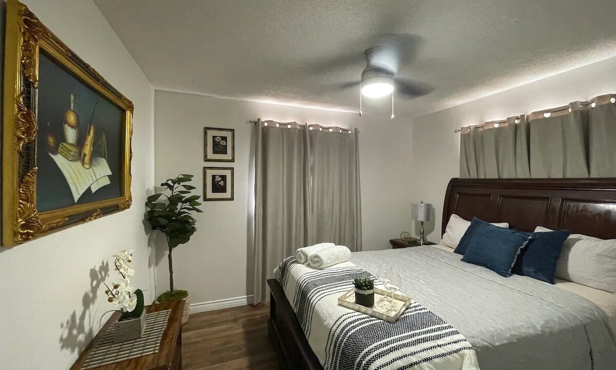 Photo of Bedroom in Riverside