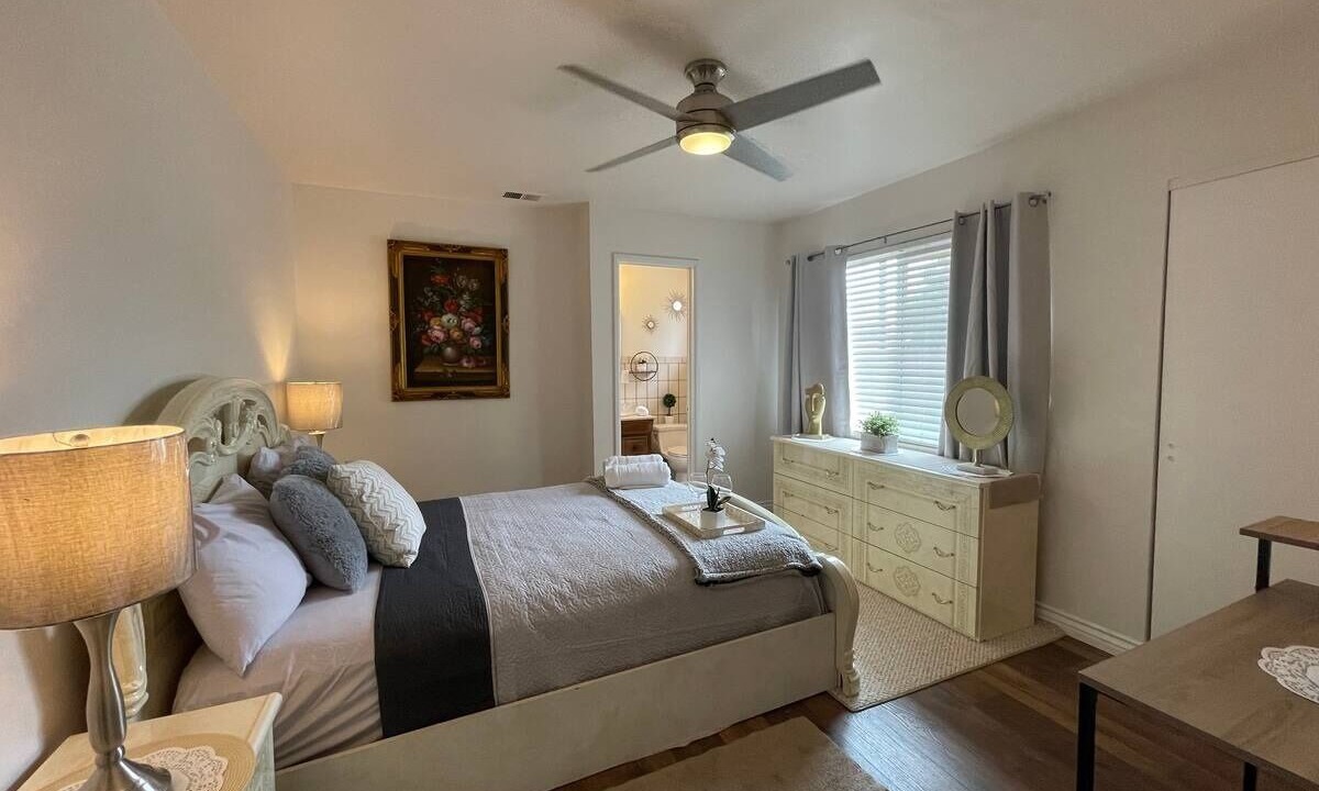 Photo of Bedroom in Riverside