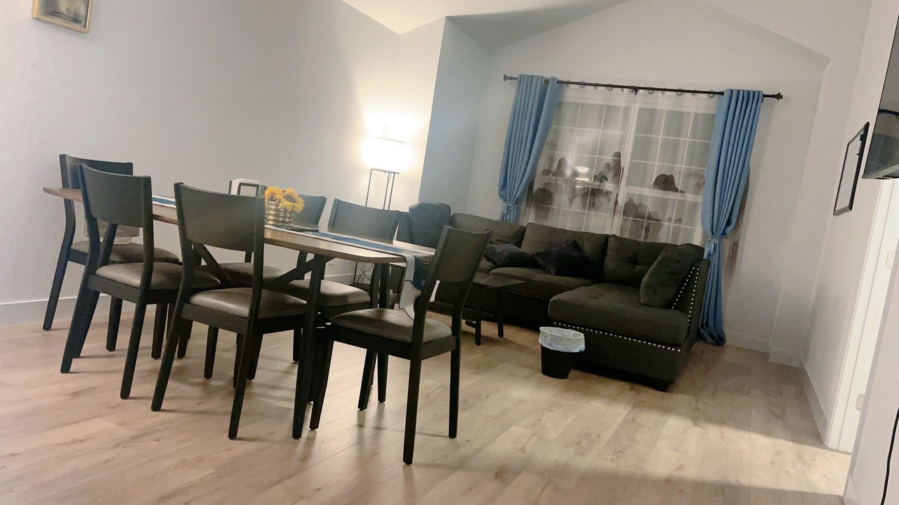 Photo of Livingroom in Daly City