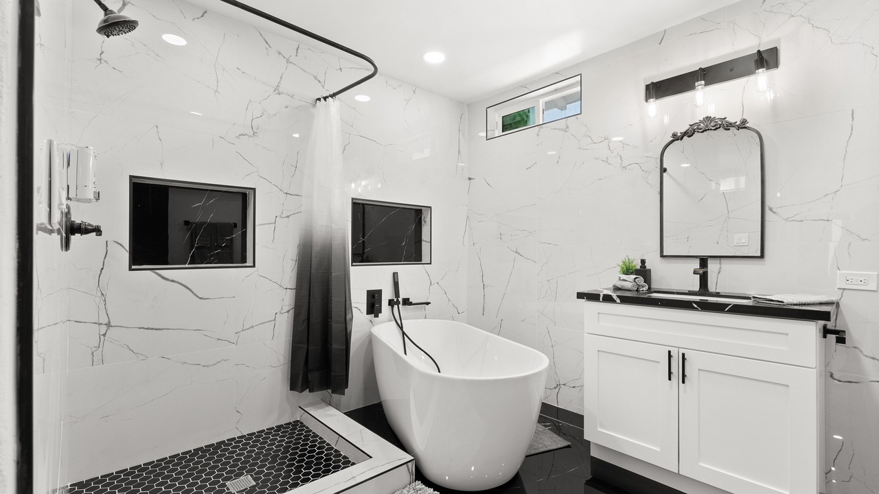 Photo of Bathroom in Central Escondido