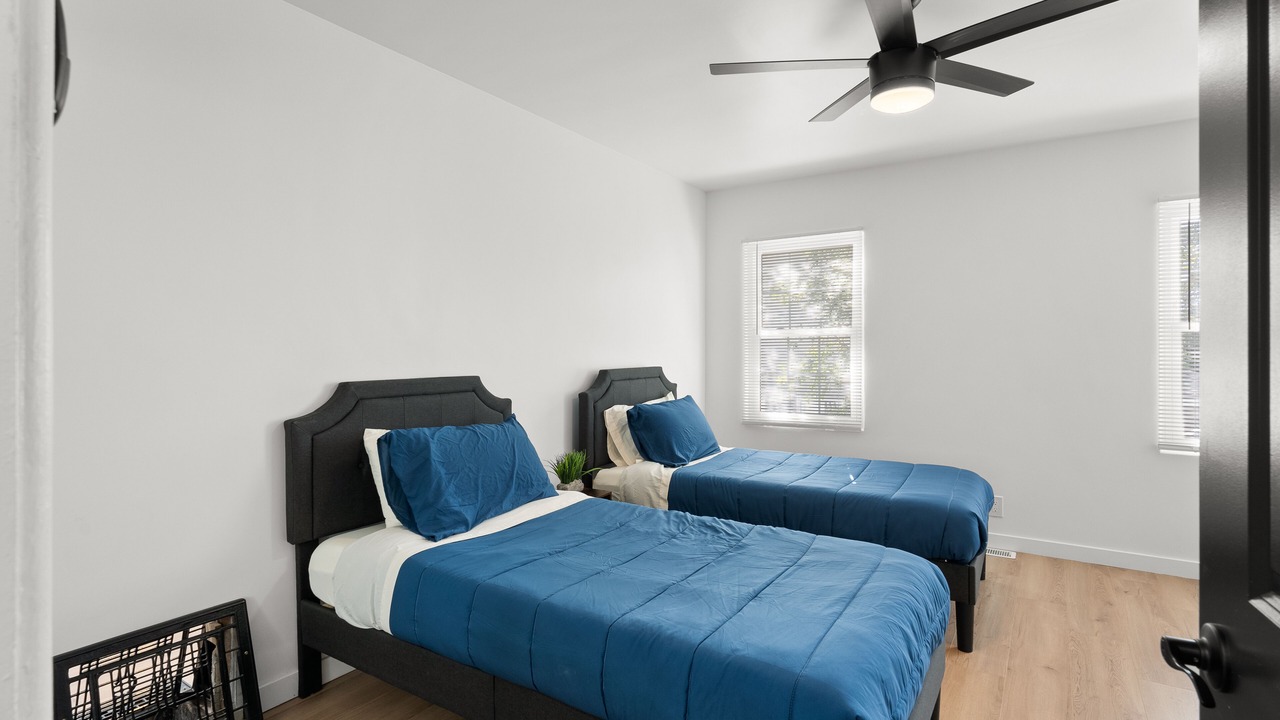 Photo of Bedroom in Central Escondido