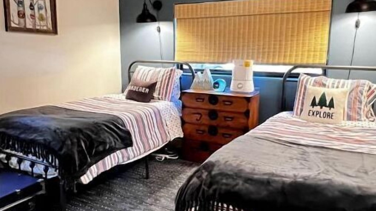 Photo of Bedroom in Blue Jay