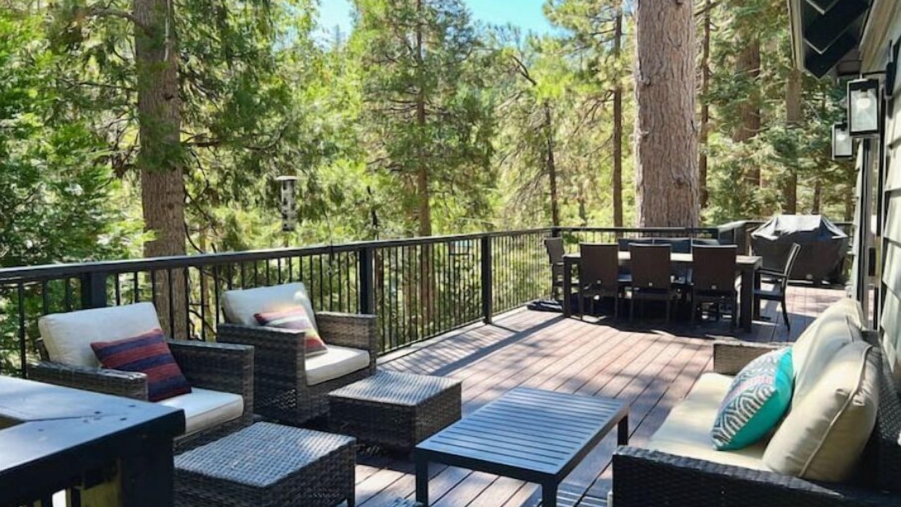 Photo of Outdoor in Blue Jay