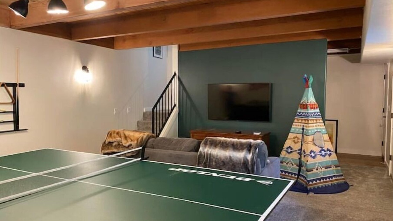 Photo of Bedroom in Blue Jay