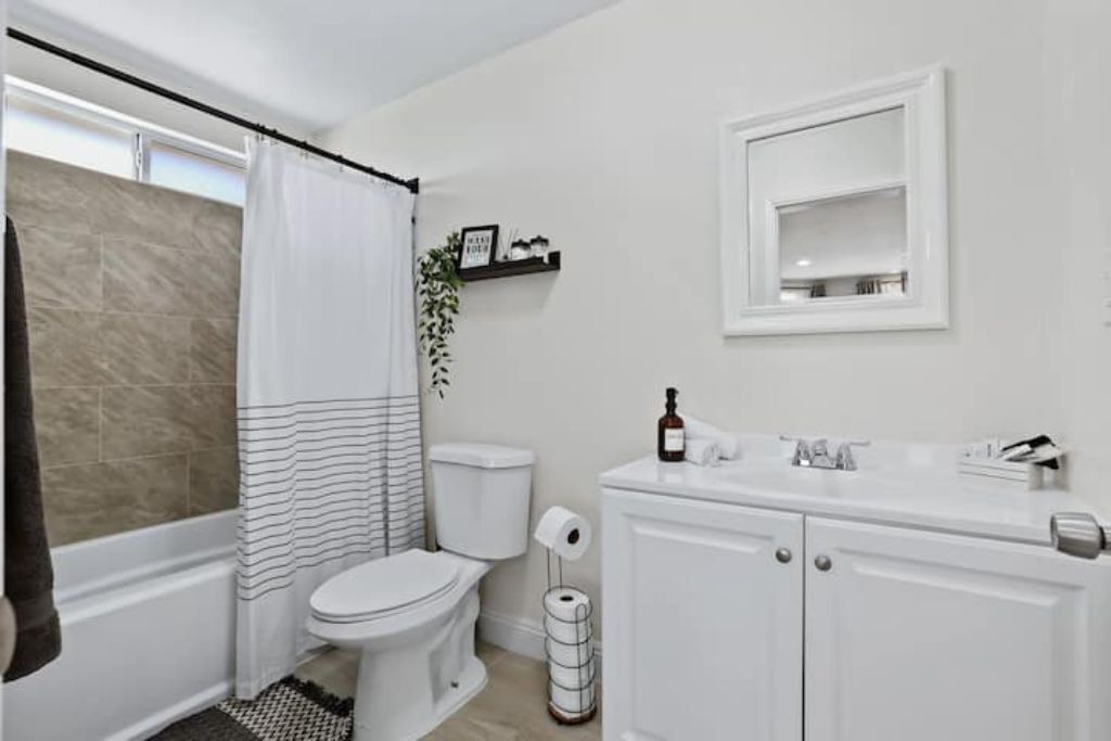 Photo of Bathroom in Santa Ana