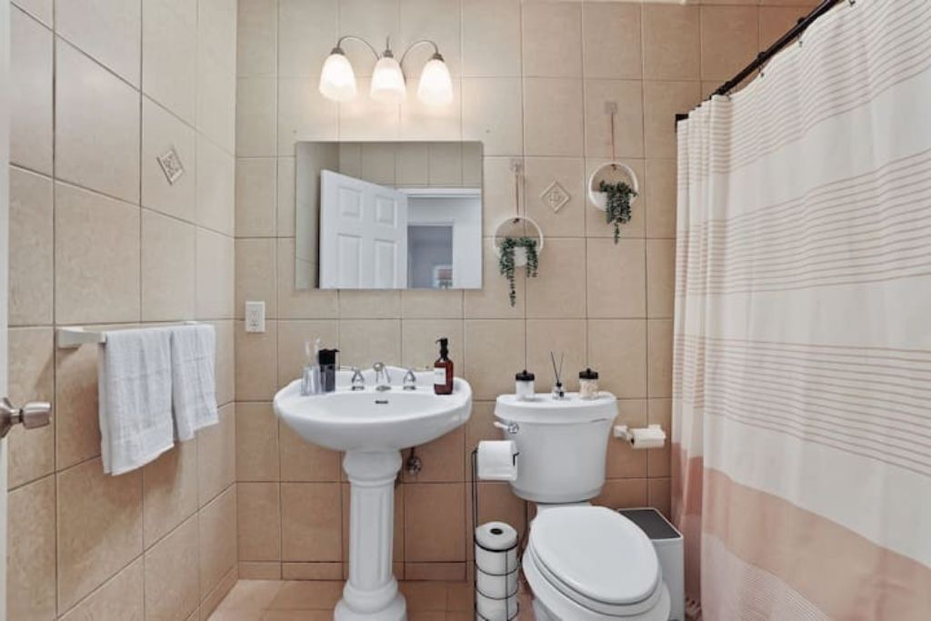 Photo of Bathroom in Santa Ana