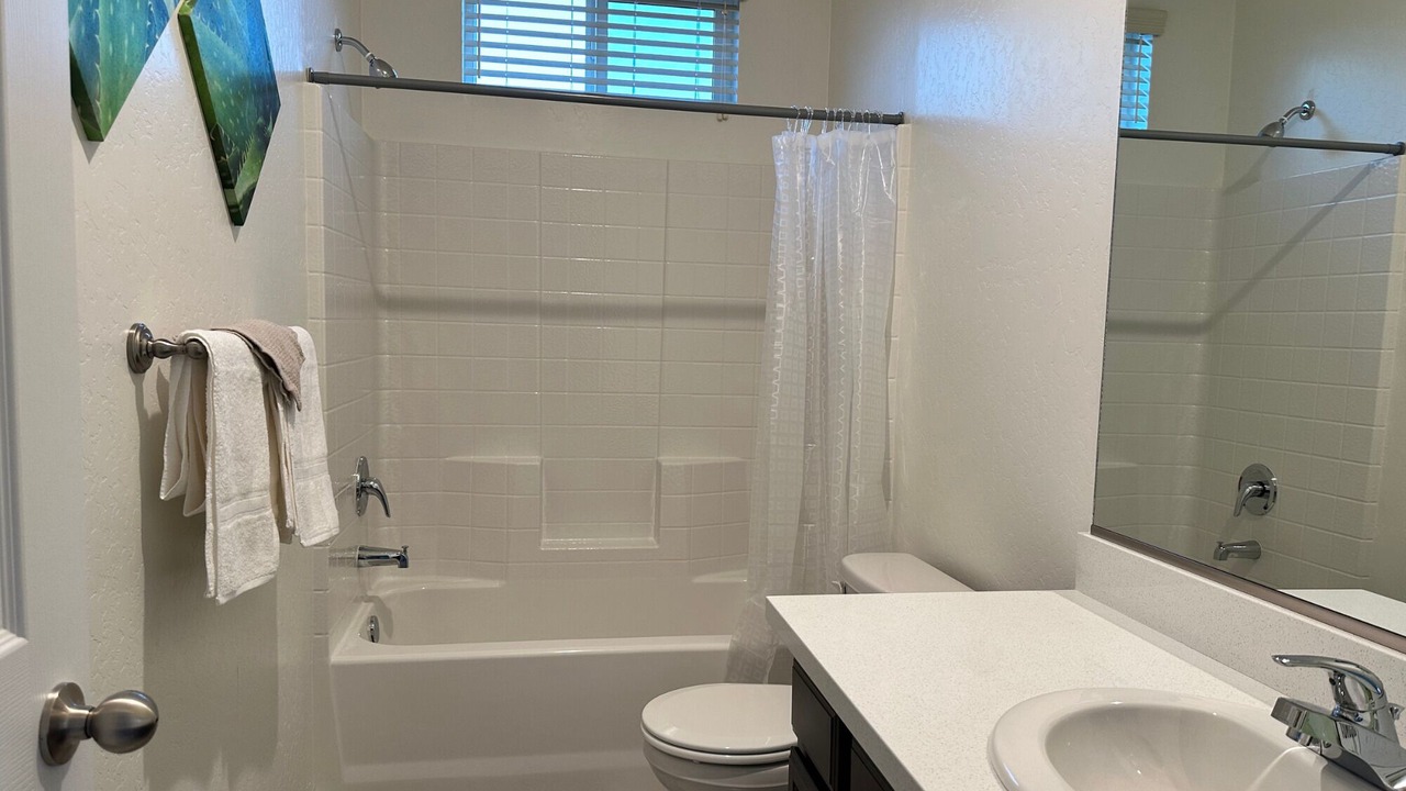 Photo of Bathroom in Lemoore