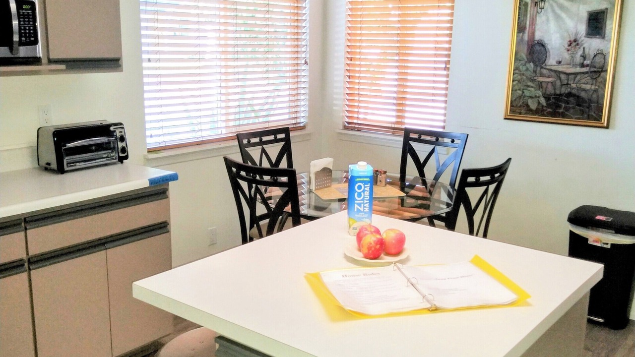 Photo of Kitchen in North Long Beach
