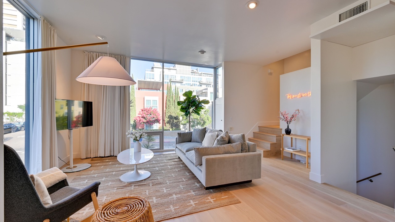 Photo of Livingroom in Little Italy