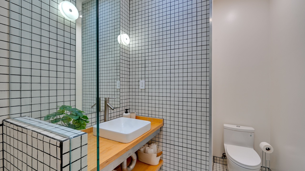 Photo of Bathroom in Little Italy