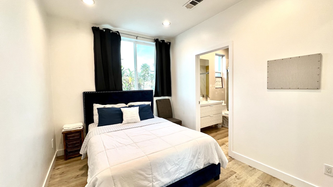 Photo of Bedroom in Canoga Park