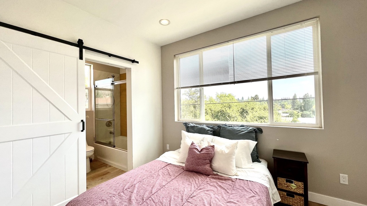 Photo of Bedroom in Canoga Park