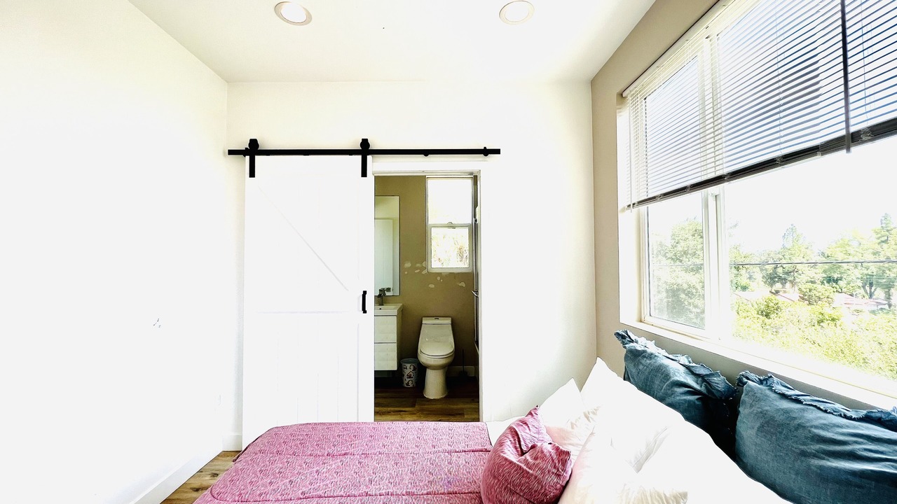 Photo of Bedroom in Canoga Park
