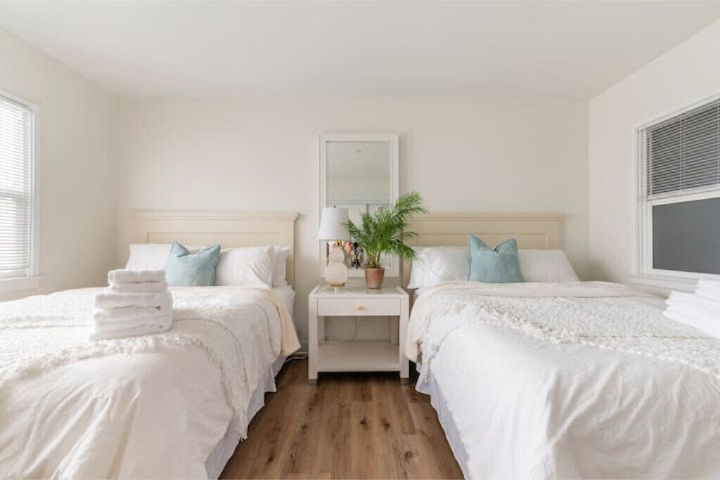 Photo of Bedroom in Harbor