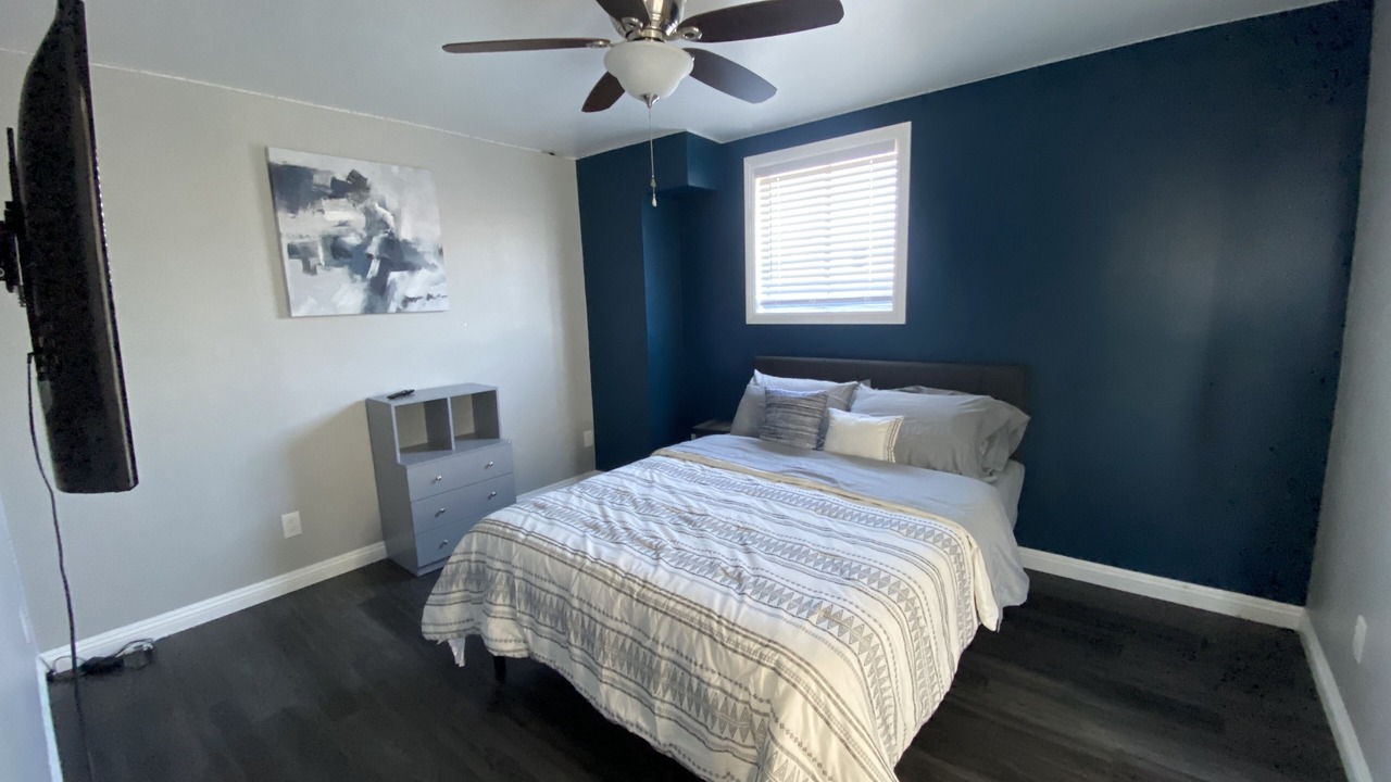 Photo of Bedroom in Inglewood