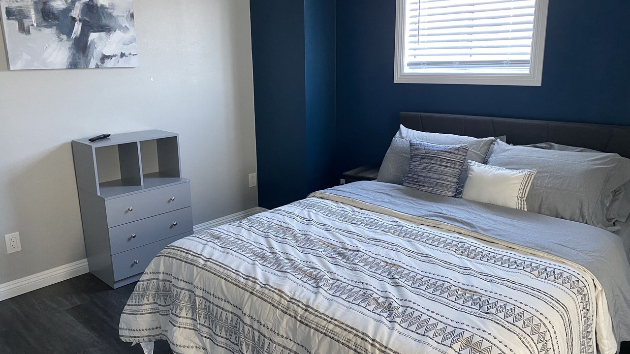 Photo of Bedroom in Inglewood