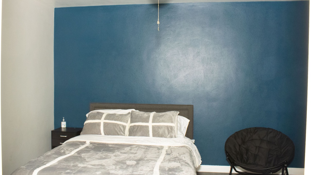 Photo of Bedroom in Inglewood