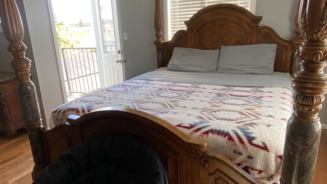 Photo of Bedroom in Inglewood