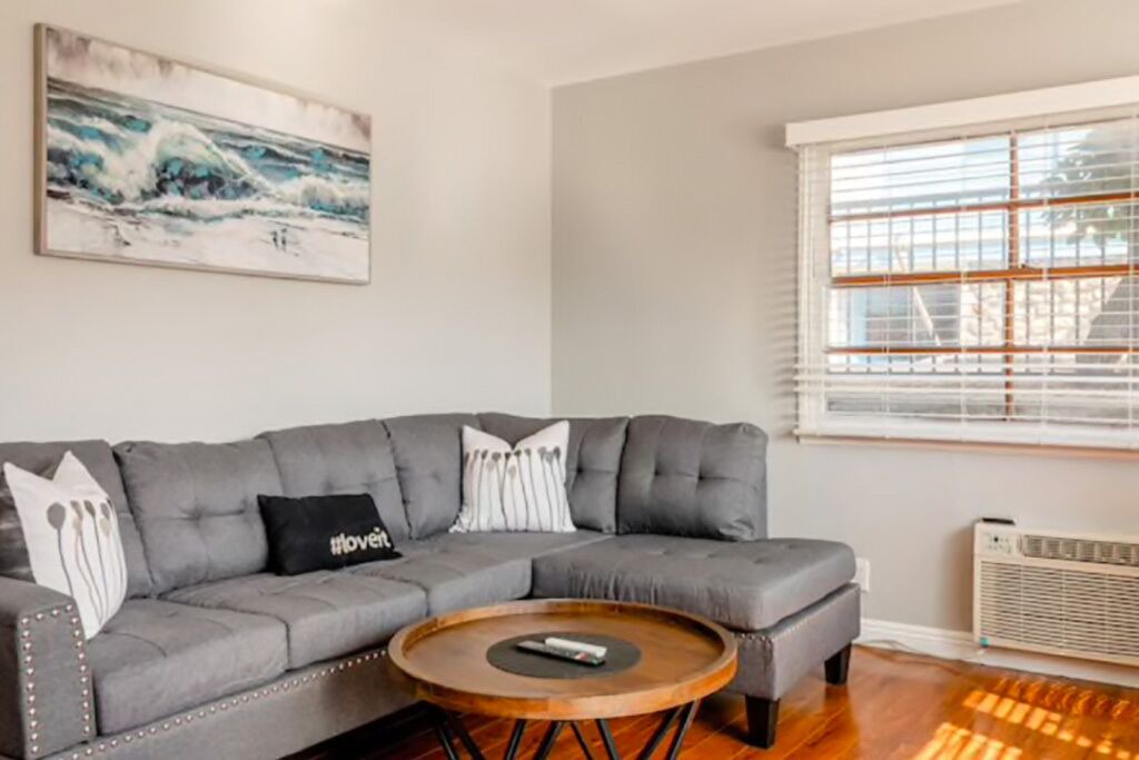 Photo of Livingroom in Pasadena