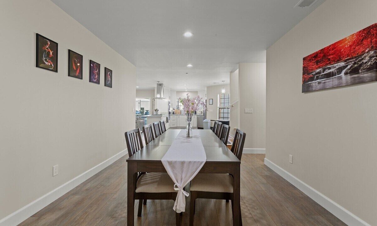 Photo of Bedroom in Burbank