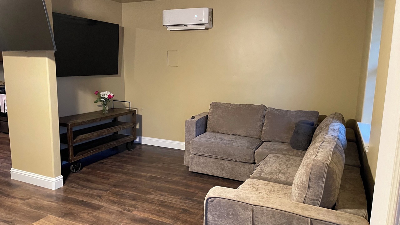 Photo of Livingroom in Chicago Park