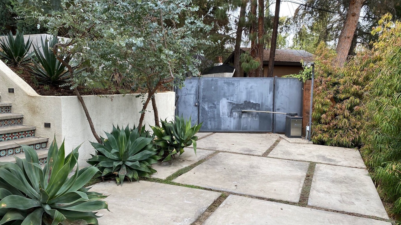 Photo of Outdoor in Eagle Rock