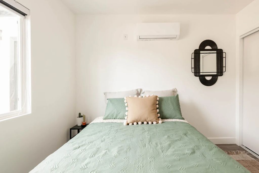 Photo of Bedroom in Los Angeles