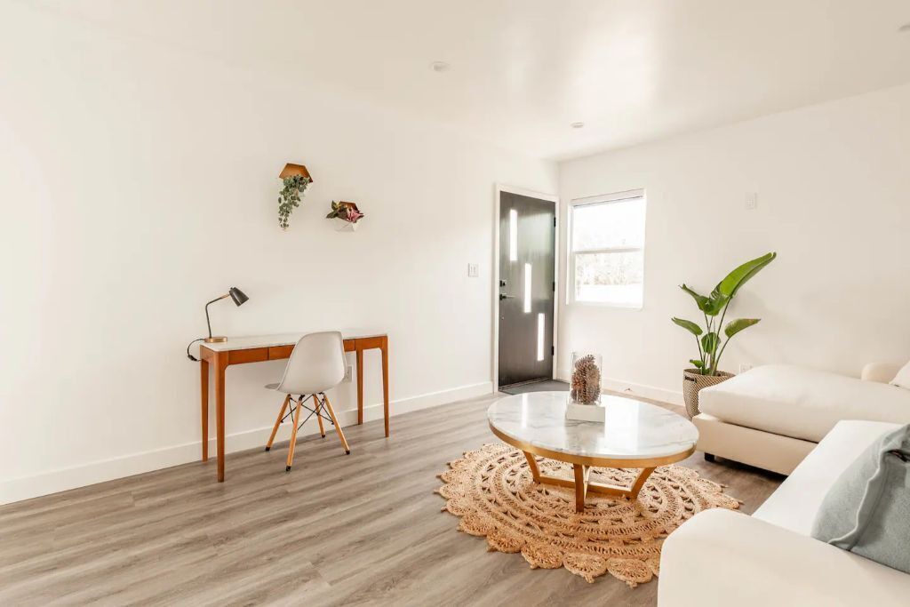 Photo of Livingroom in Los Angeles