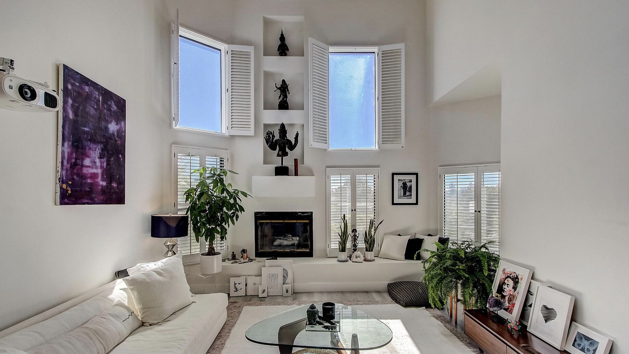 Photo of Livingroom in Pacific Palisades