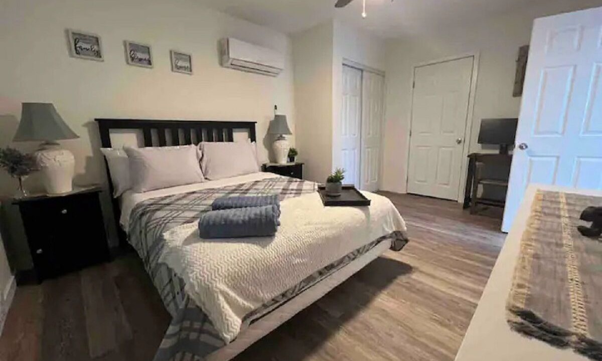 Photo of Bedroom in Riverside