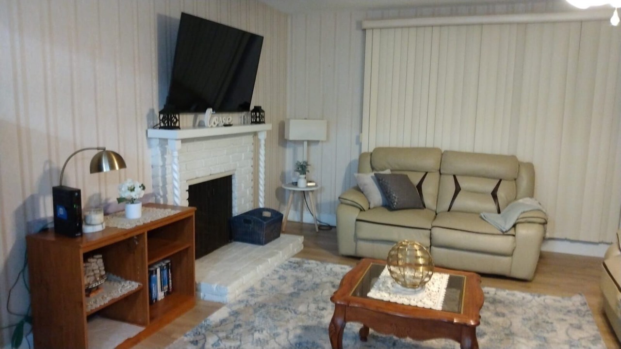 Photo of Livingroom in Riverside