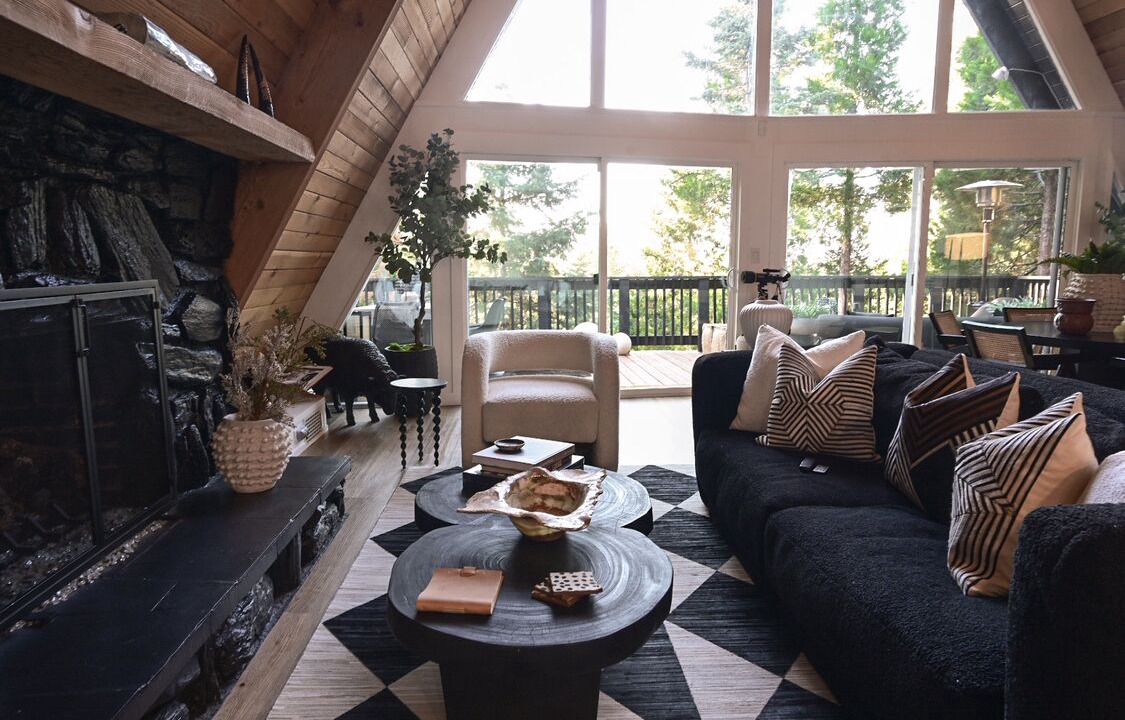 Photo of Livingroom in Cedar Glen