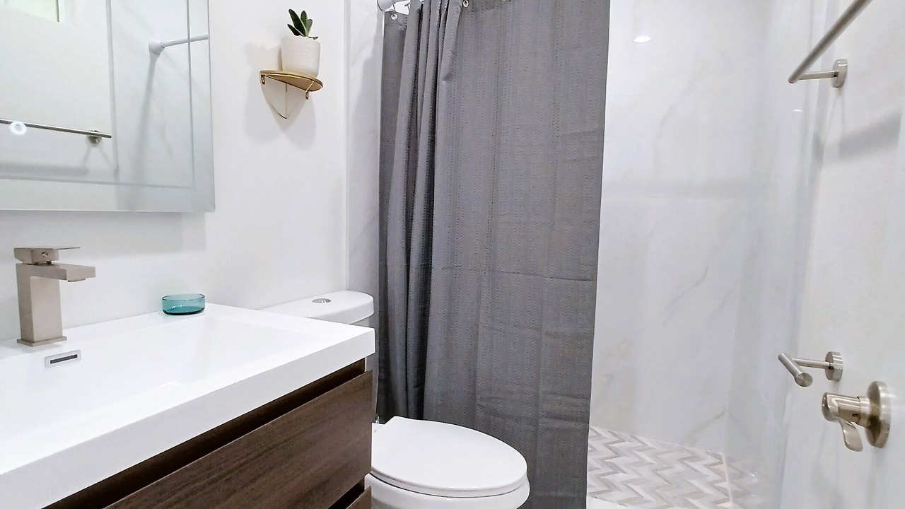 Photo of Bathroom in Garden Grove