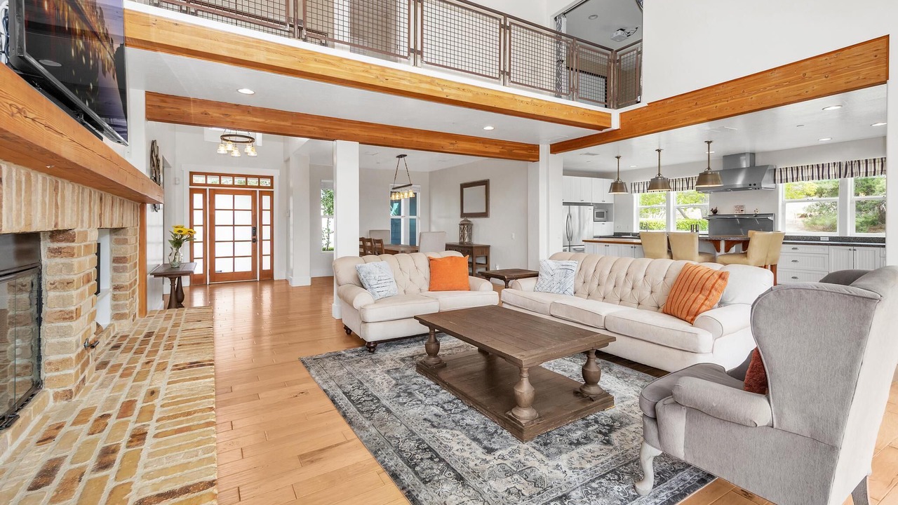 Photo of Bedroom in Vista