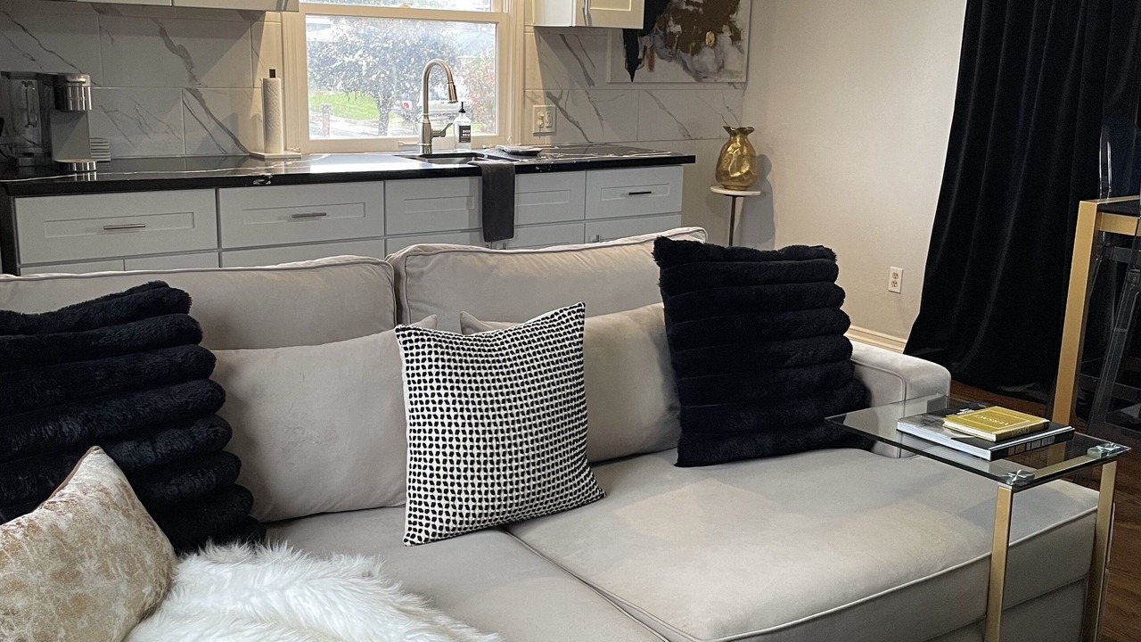 Photo of Livingroom in Lincoln Acres