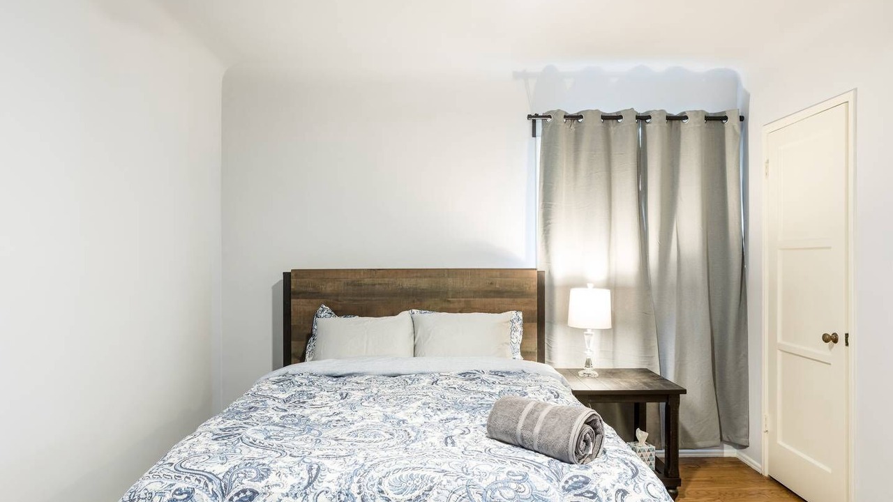 Photo of Bedroom in Eagle Rock