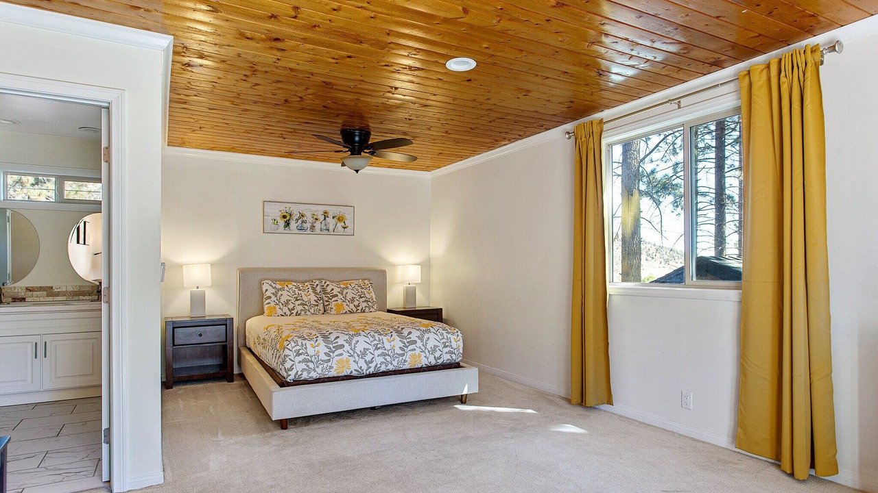 Photo of Bedroom in Big Bear