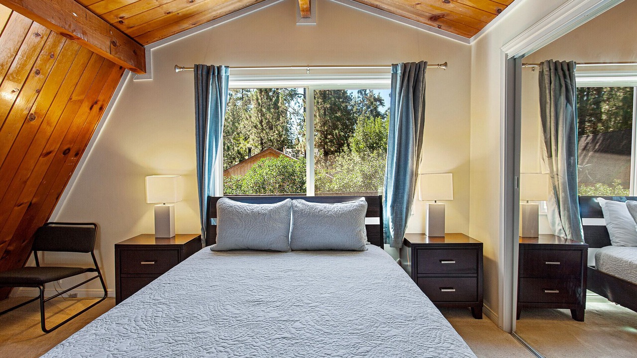 Photo of Bedroom in Big Bear