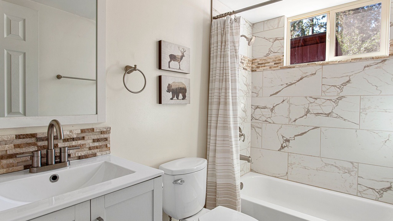Photo of Bathroom in Big Bear