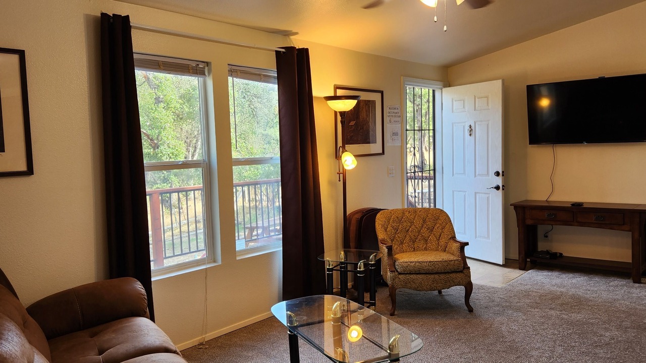 Photo of Livingroom in Mariposa