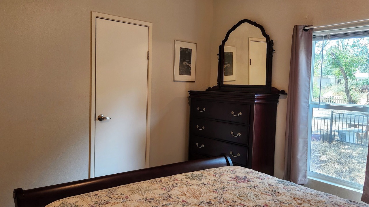 Photo of Bedroom in Mariposa