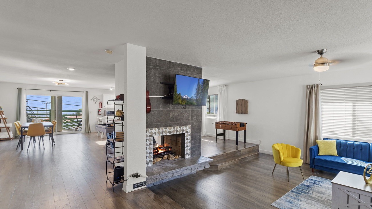 Photo of Livingroom in Desert Hot Springs