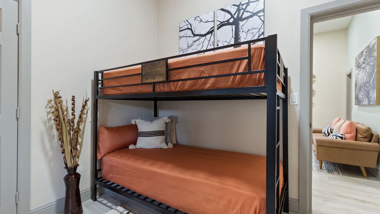 Photo of Bedroom in Downtown Riverside