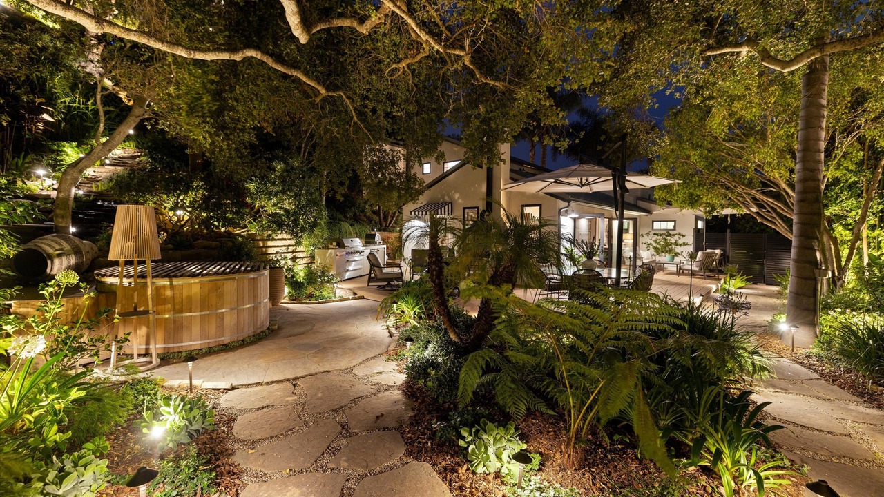 Photo of Outdoor in Coast Village