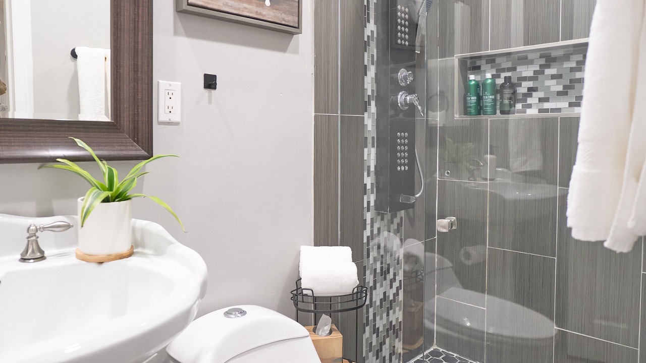 Photo of Bathroom in Southwest Anaheim