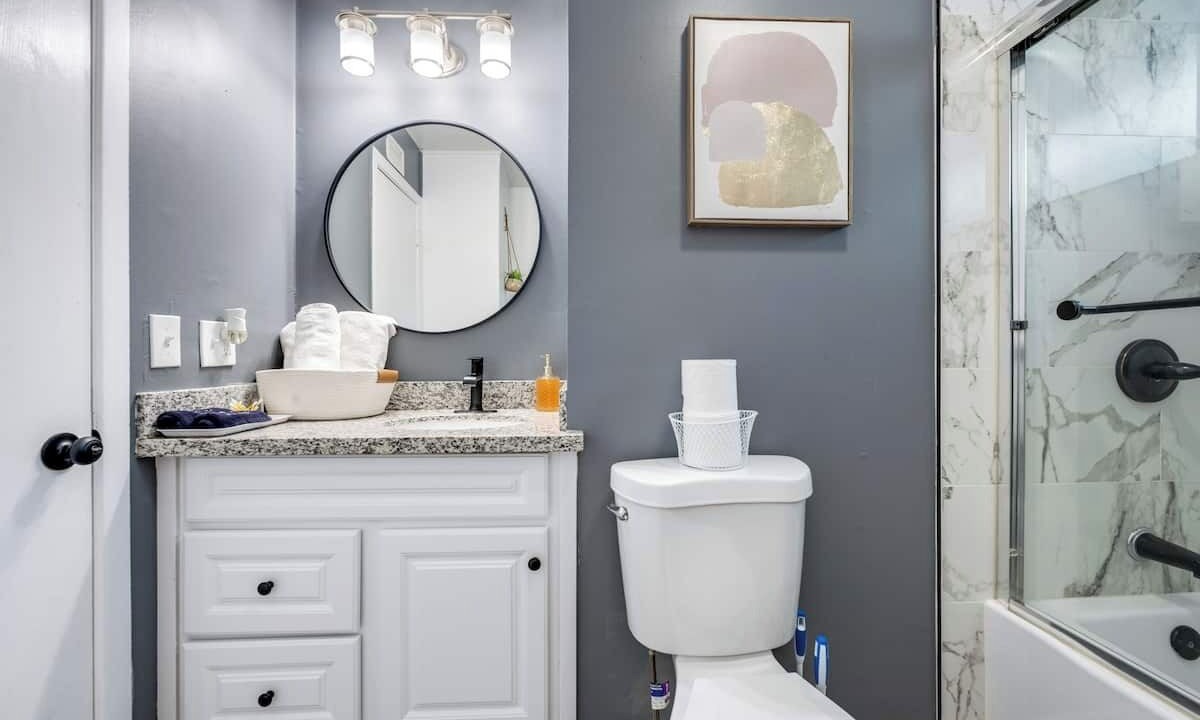 Photo of Bathroom in San Bernardino