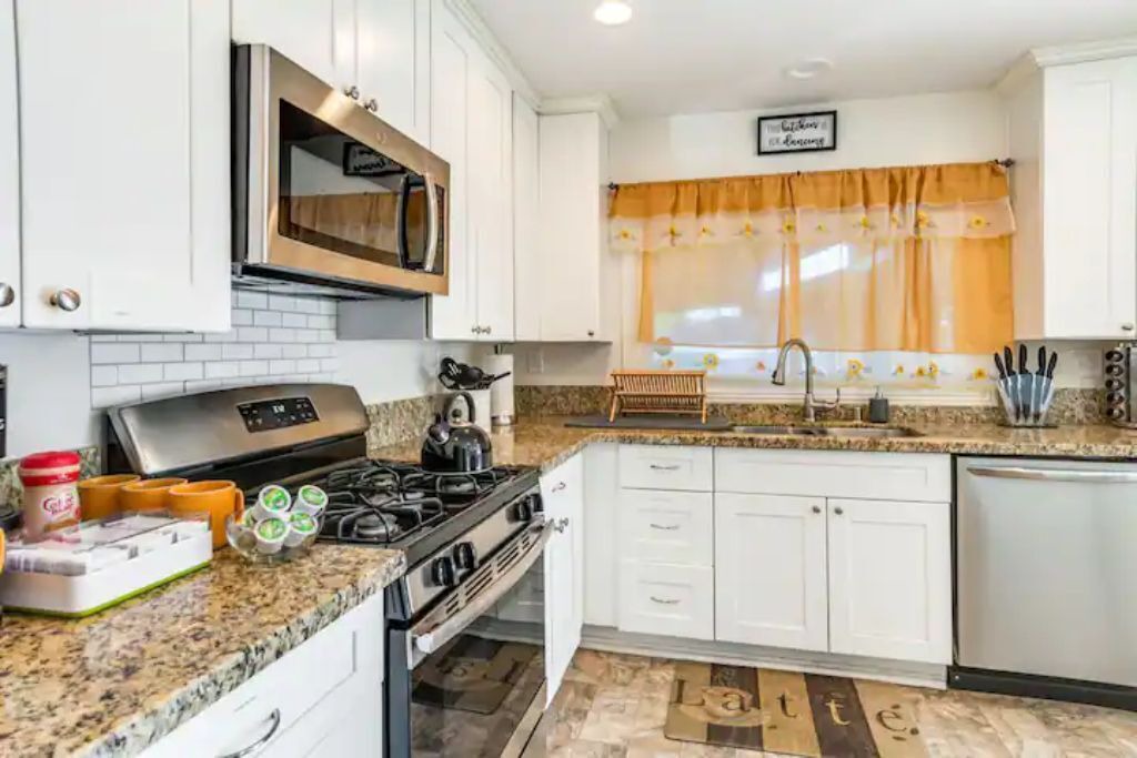 Photo of Kitchen in San Bernardino