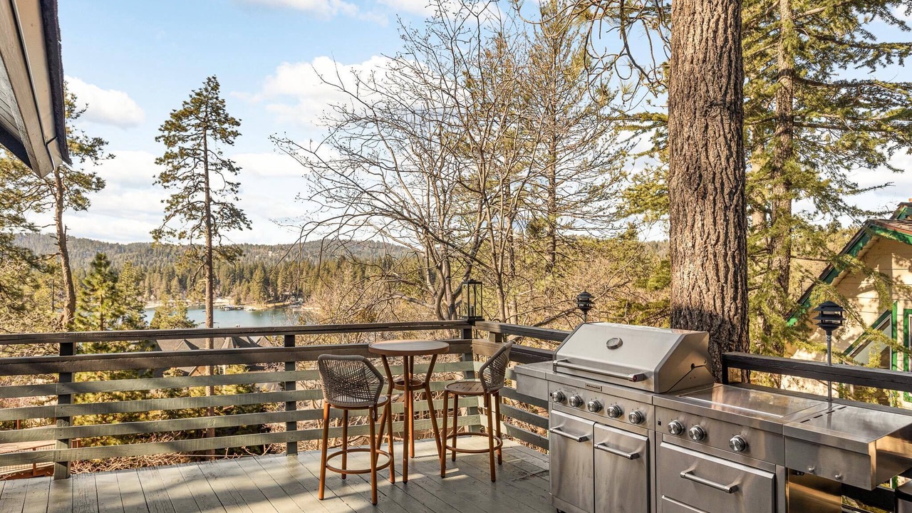 Photo of Outdoor in Lake Arrowhead