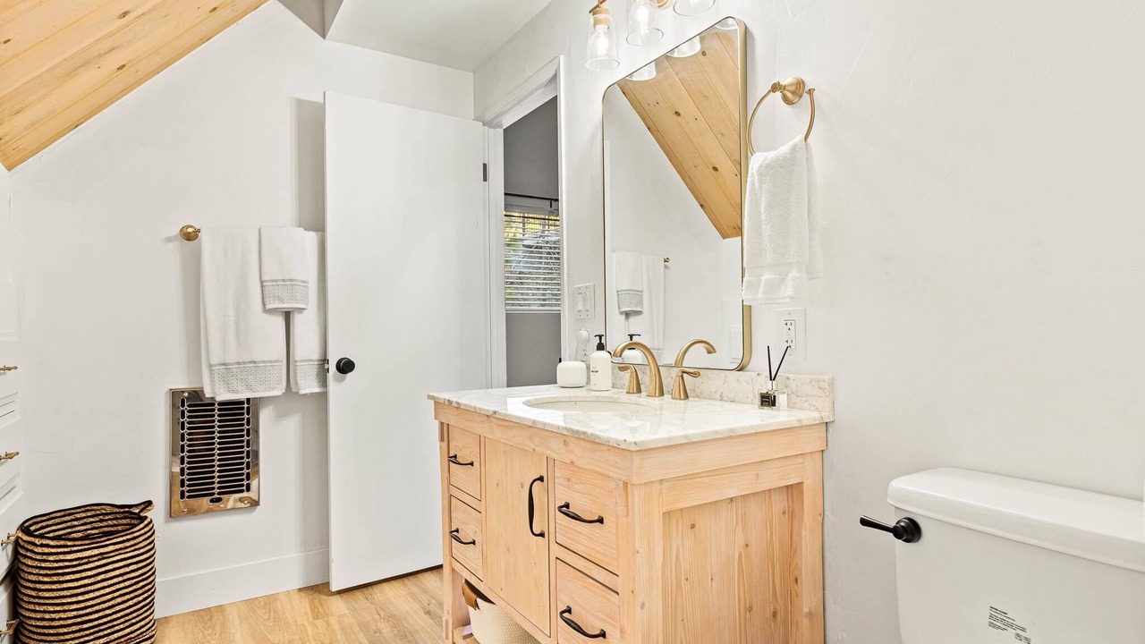 Photo of Bathroom in Lake Arrowhead